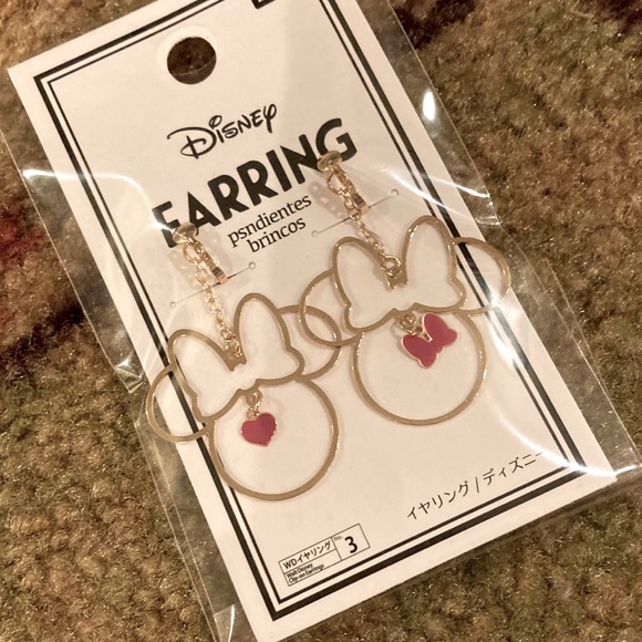 Disney Jewelry - Gold Tone Minnie Mouse Silhouette Clip On Earrings